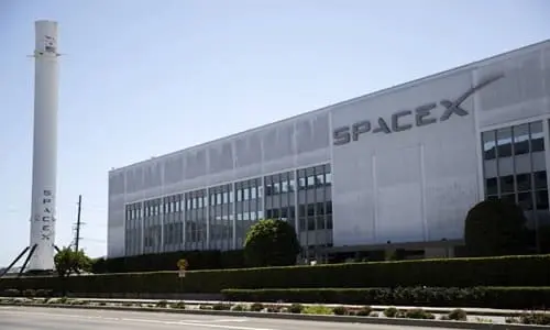 Inilah Penyebabnya Membuat Elon Musk Akan Memindahkan Kantor SpaceX Ke Texas